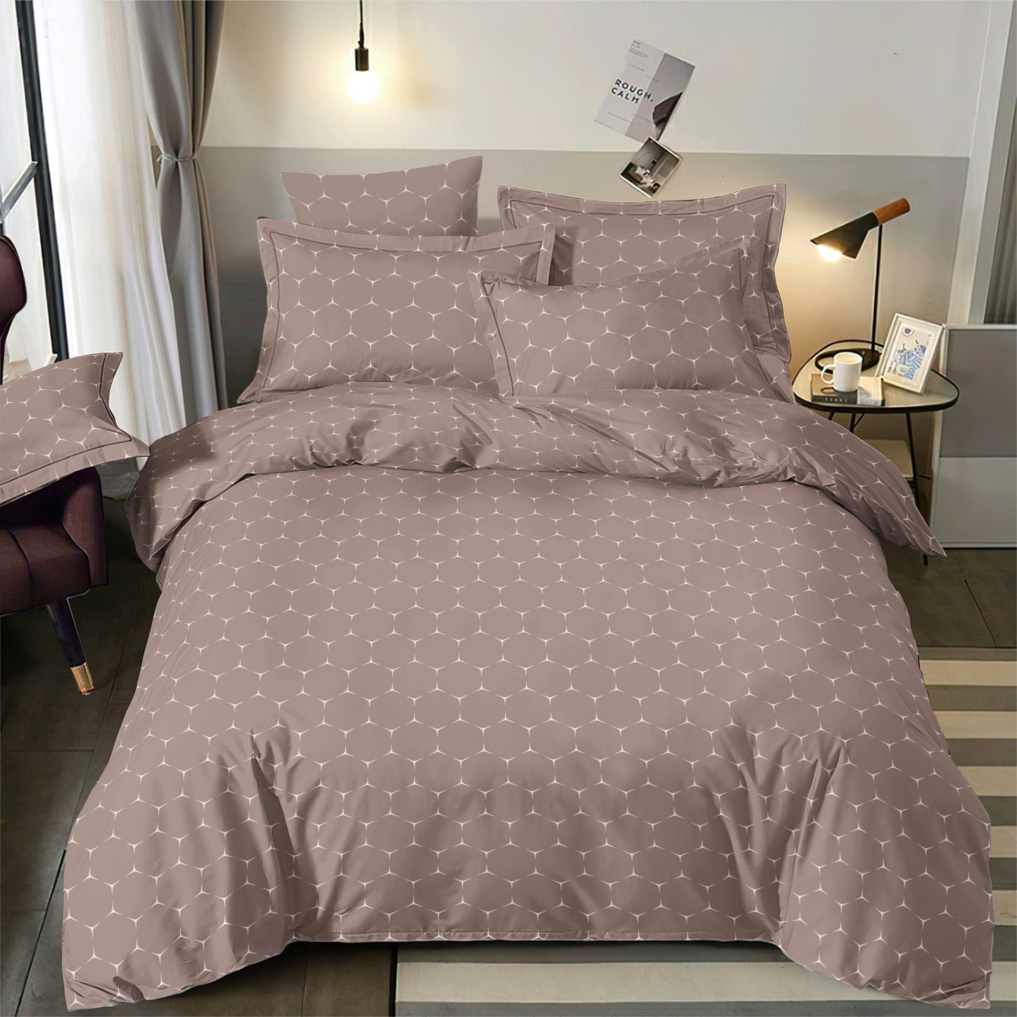 100% Kokvilnas audums - brūns abstrakts raksts 220cm 146 g/m²