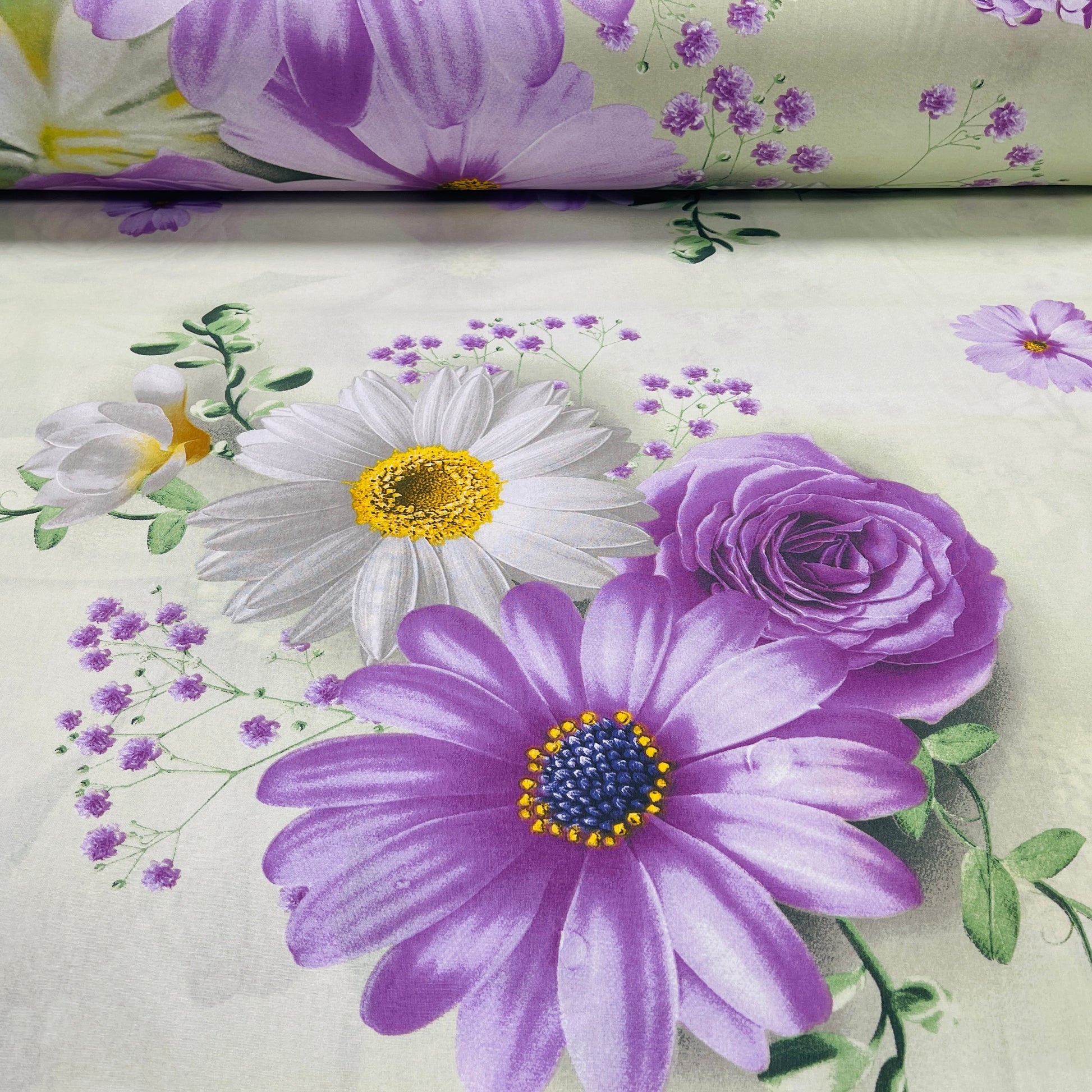 100% Kokvilnas audums - margrietiņas un rozes 220cm 146 g/m²