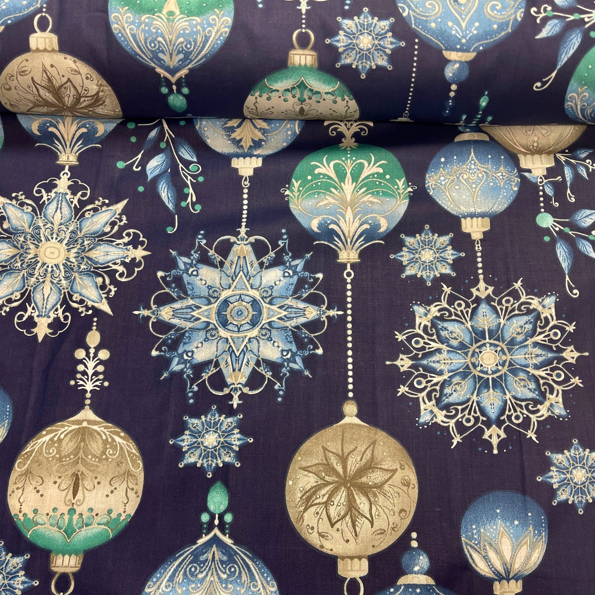 100% Kokvilnas audums - ziemas stāsts 125 g/m