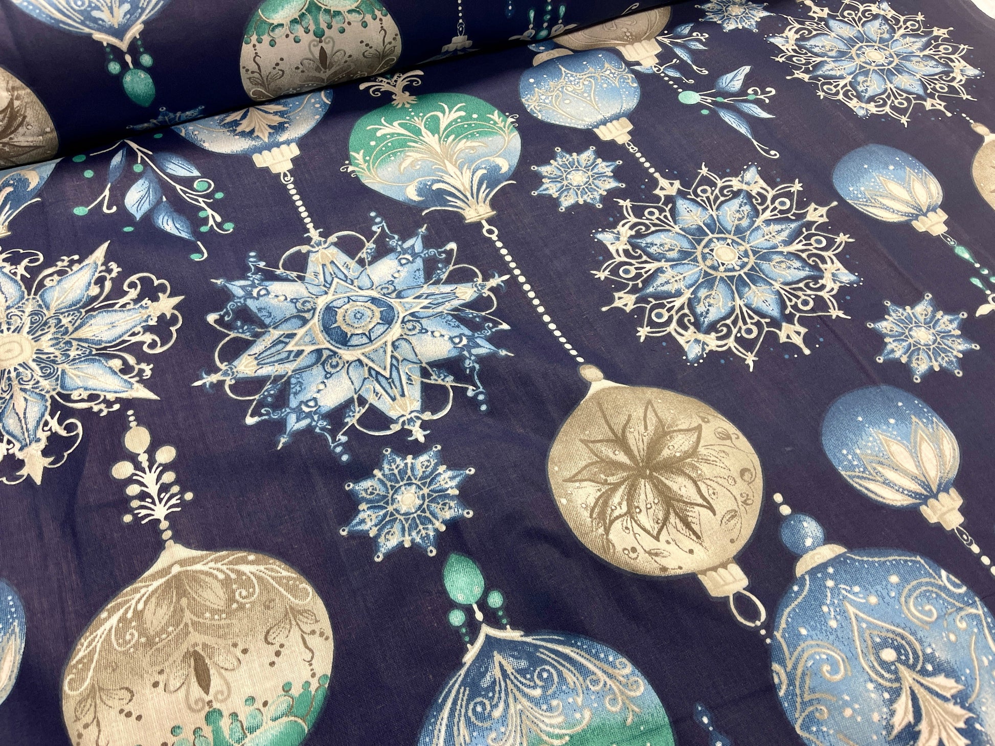 100% Kokvilnas audums - ziemas stāsts 125 g/m