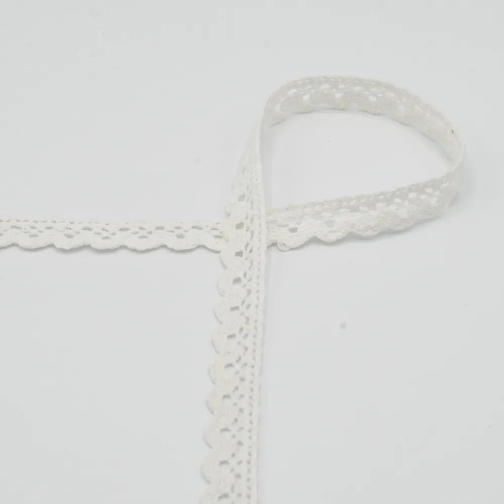 100% Kokvilnas mežģīne - 1,5 cm balta