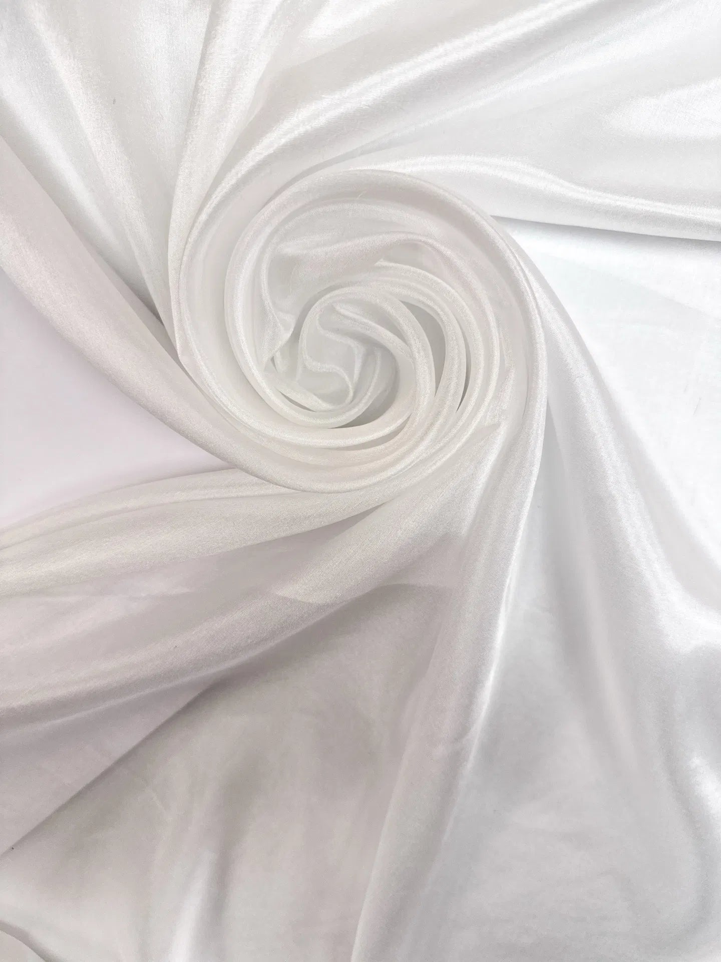 100% Zīda šifons - balts 40 g/m²