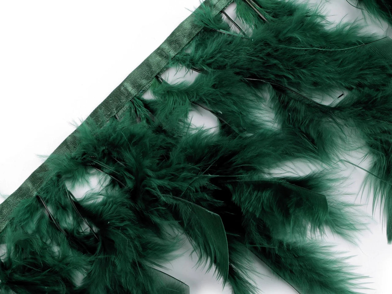 Tītara spalvu apdares lente-tumši zaļa (50 cm iepakojums)