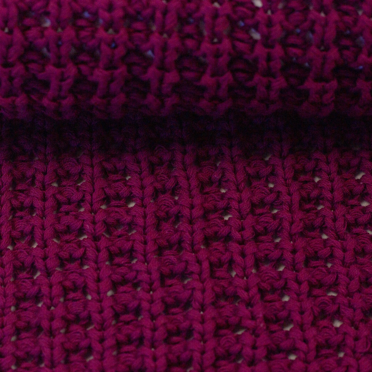 Attēls ar Biezs 100% kokvilnas adījums - bordo 615 g/m² – pieejams Šarlotes audumi