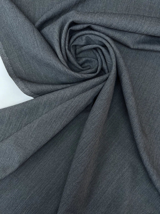 Itālijas kostīmaudums | 53% vilna | 45% poliamīds | 2% elastāns | 215 g/m² | 156 cm | Pelēks