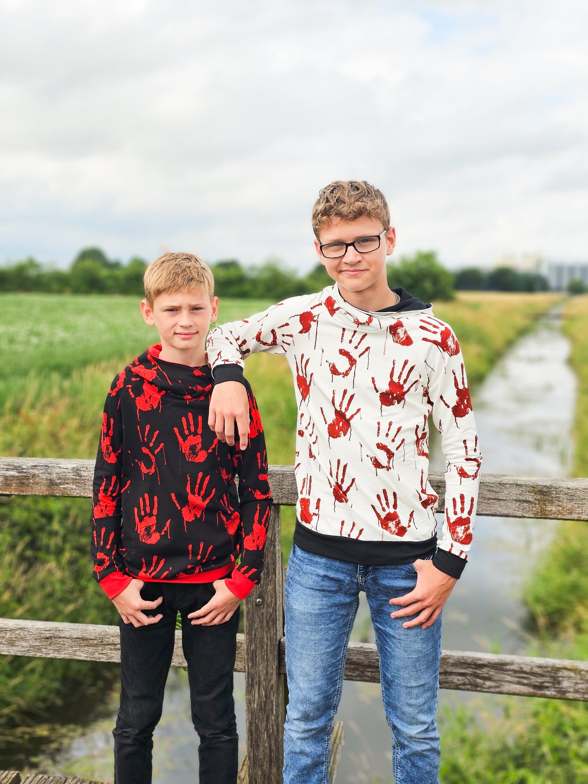 Kokvilnas cilpiņtrikotāža - sarkanās rokas 240 g/m²