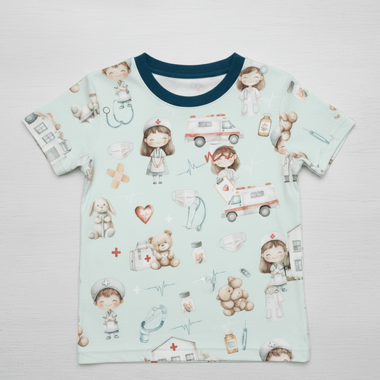 Attēls ar Kokvilnas trikotāža - mazie ārsti 200 g/m² – pieejams Šarlotes audumi