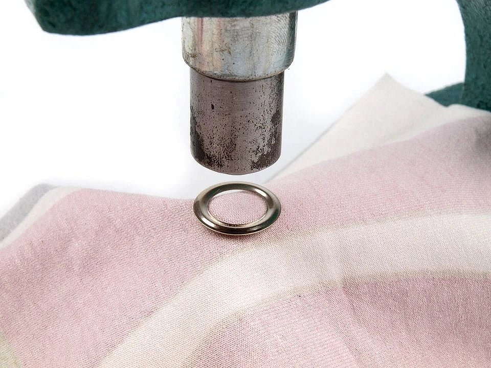 Metāla gredzeni, Luversi 6 mm |100 gab.| dažādu toņu