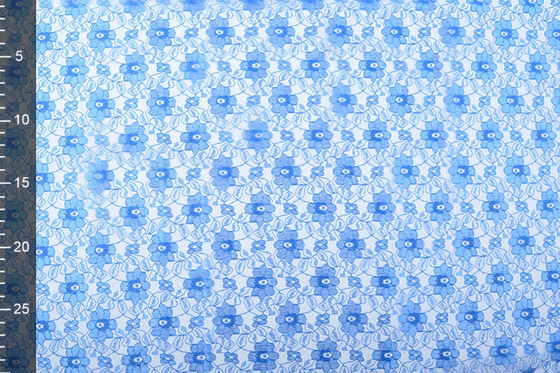 Mežģīņu audums smalks - rudzupuķu ziedi 75 g/m²