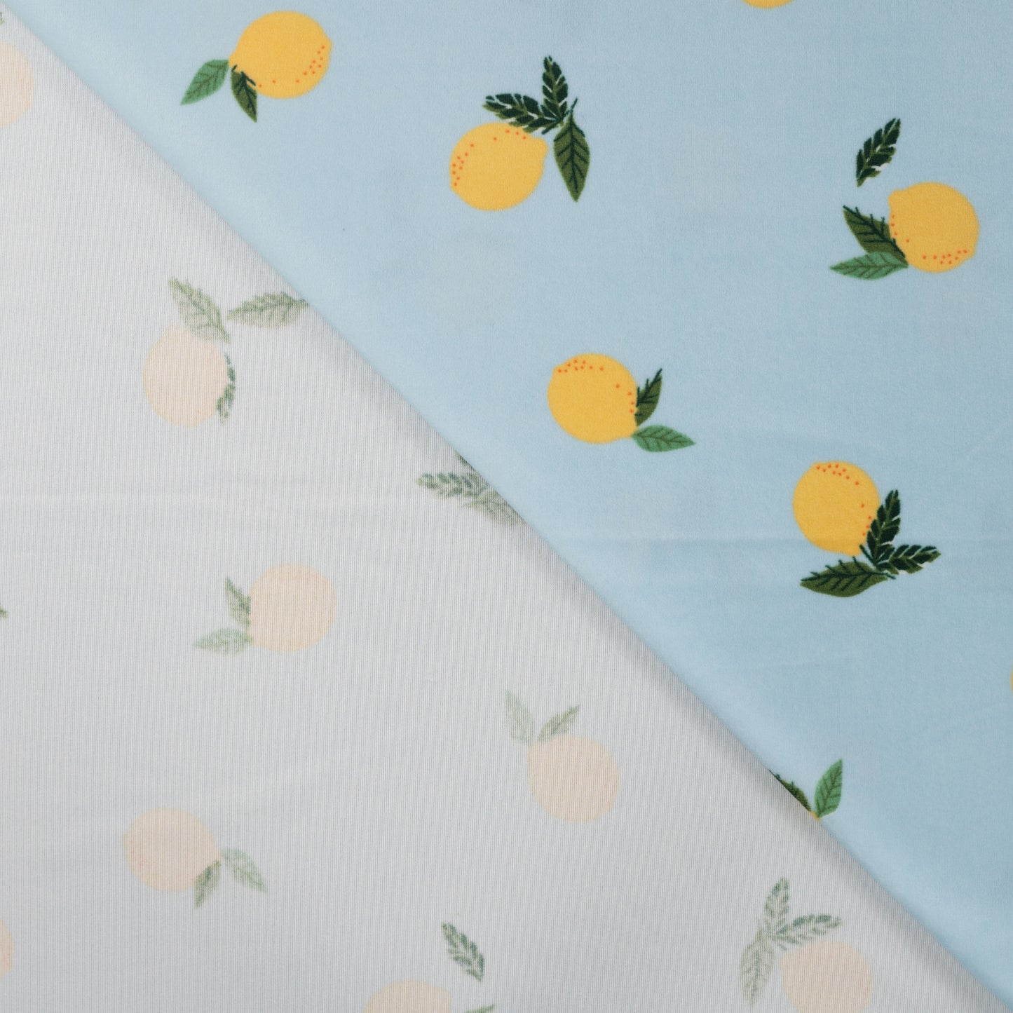 Attēls ar Minky flīss(gludais) - citroni 220 g/m² – pieejams Šarlotes audumi