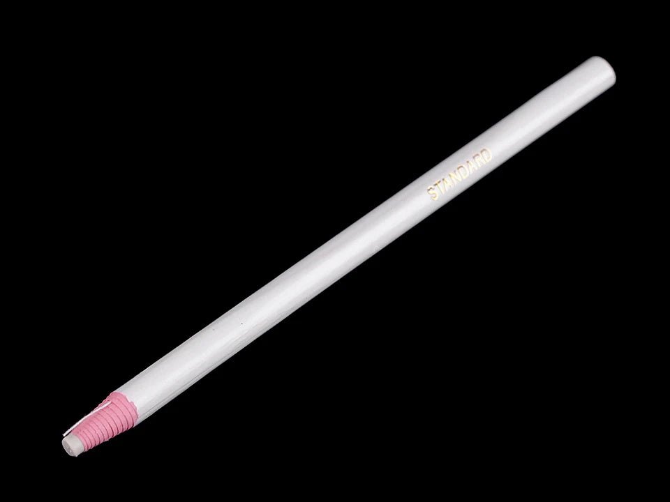 Attēls ar Pašasināms drēbnieka krīta zīmulis auduma marķēšanai, 16,7 cm – pieejams internetā Šarlotes audumi