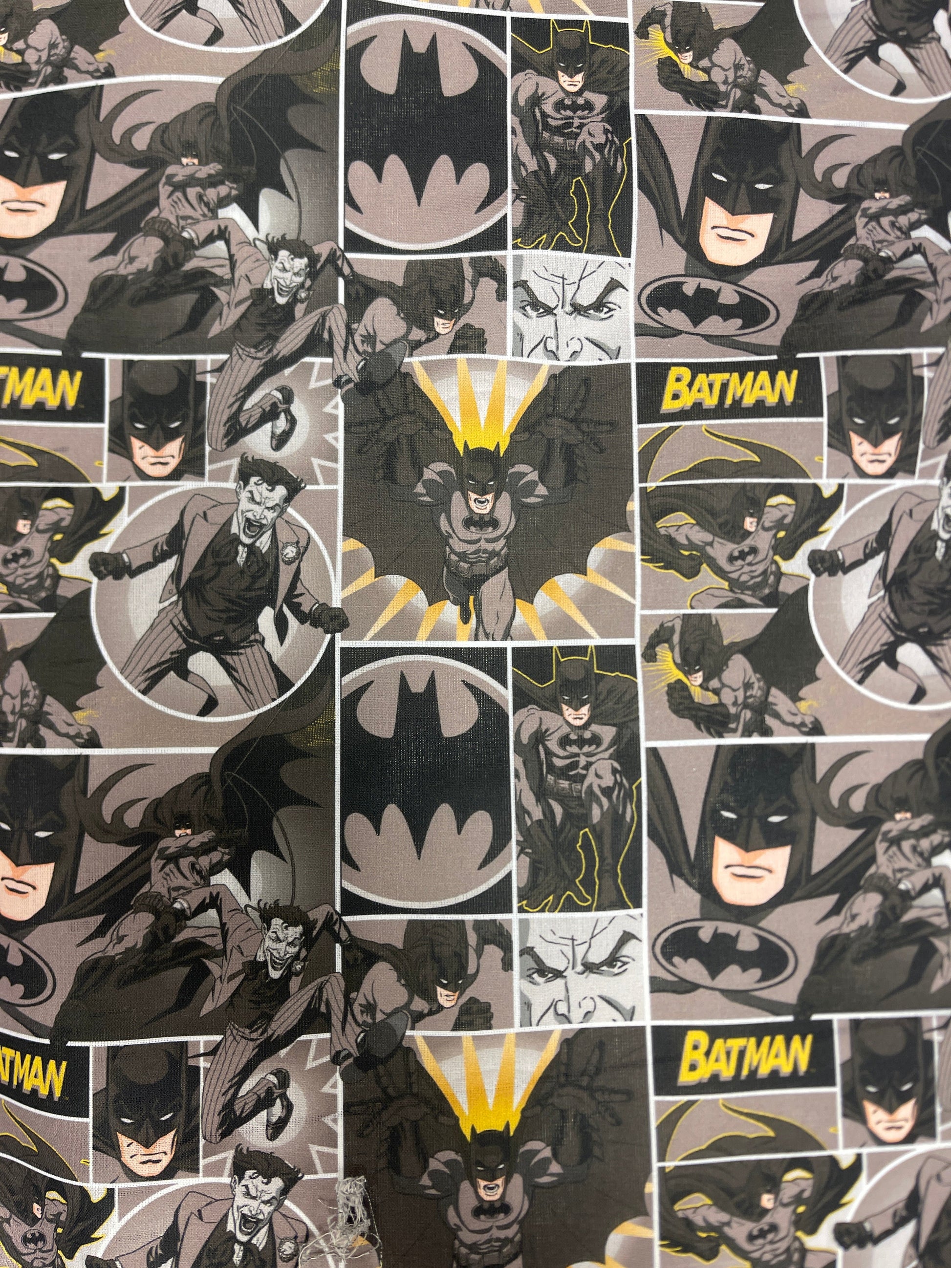 Premium 100% kokvilnas audums - Betmena komikss The Batman ™© 135 g/m²