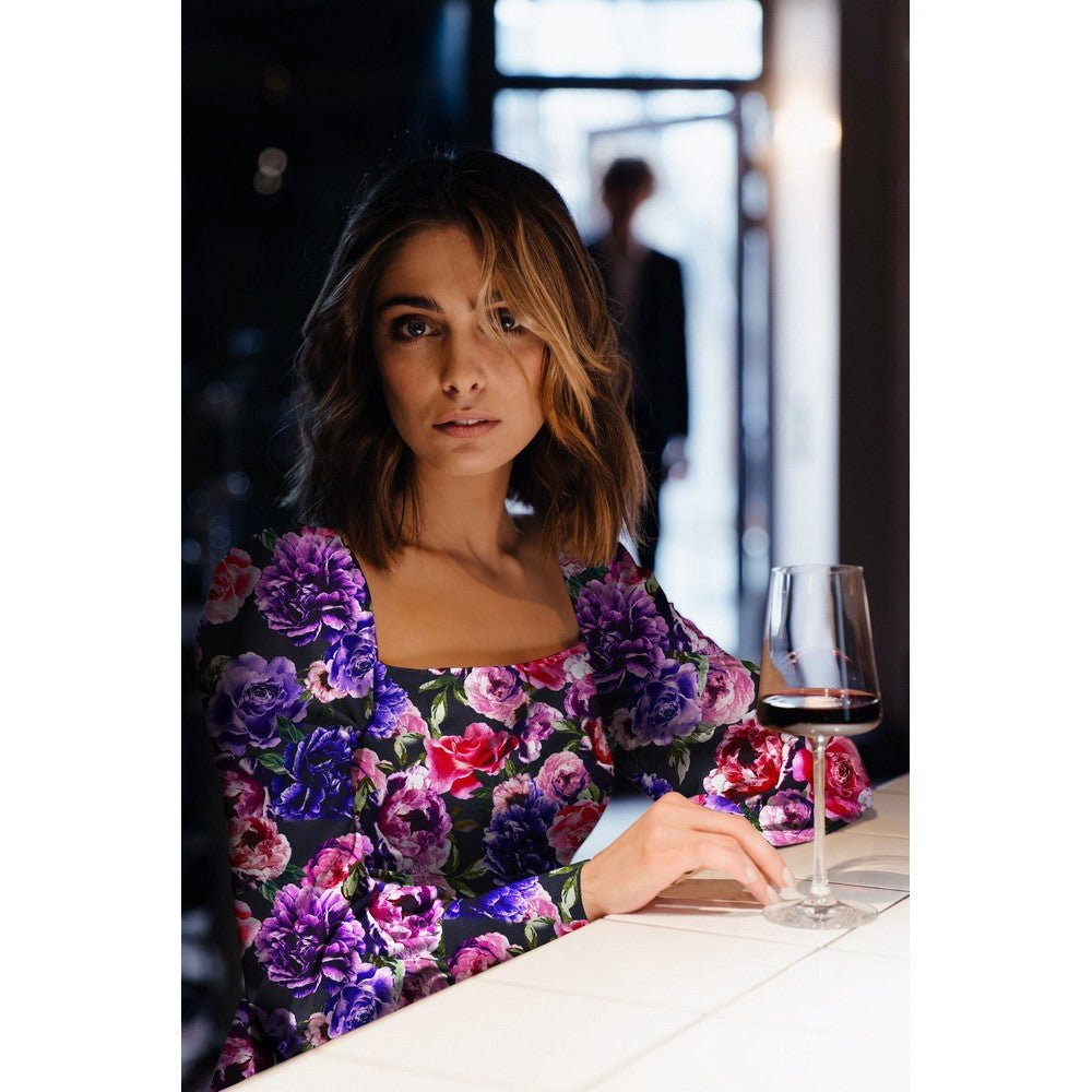 Punta di Roma trikotāžas audums - lillā un rozā ziedi 280 g/m²