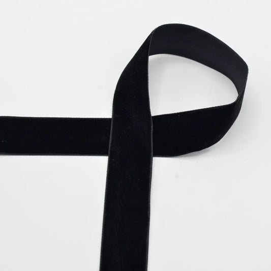 Samta lente 25 mm - melna