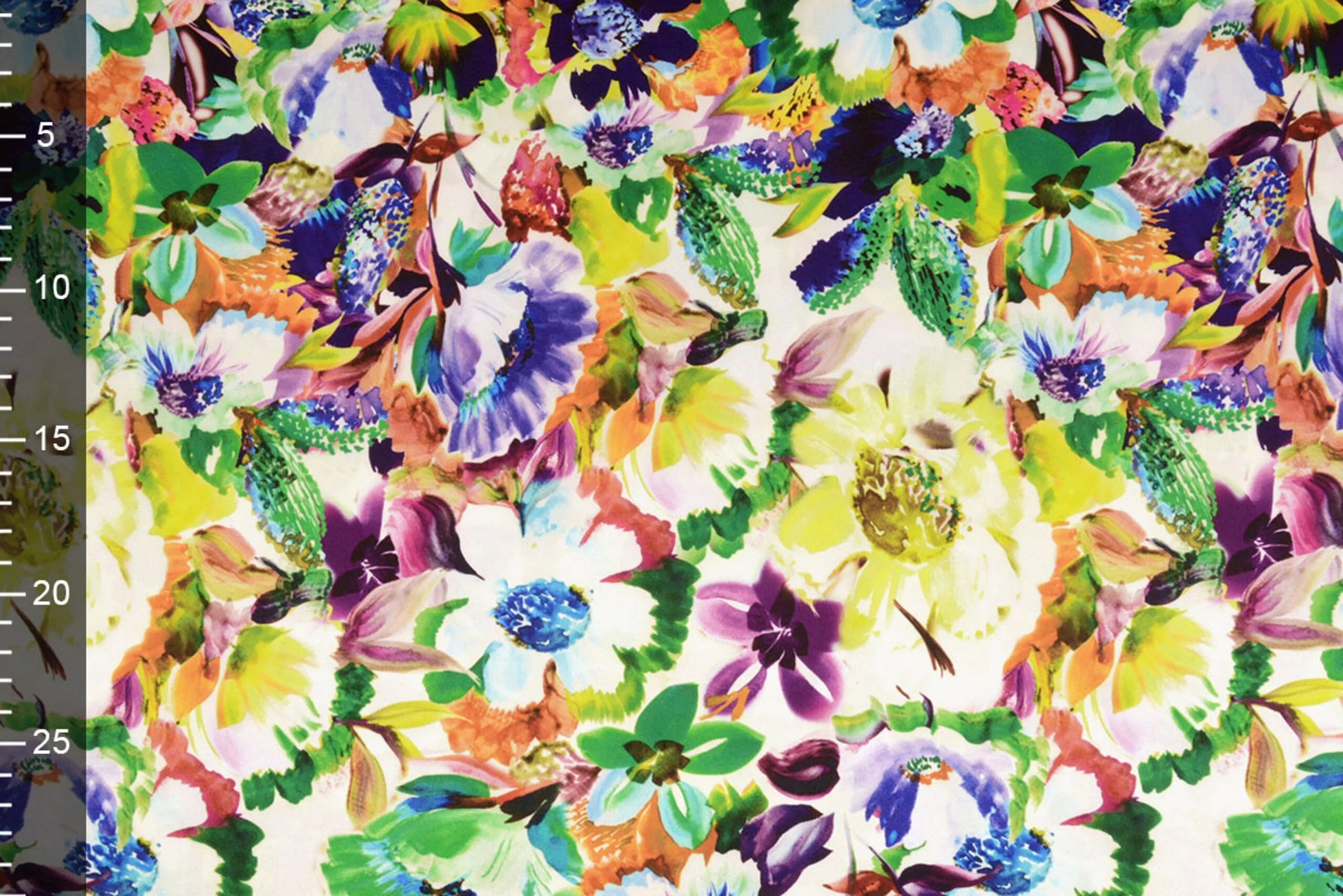 Satīns ar elastānu - angļu dārza ziedi 80 g/m²