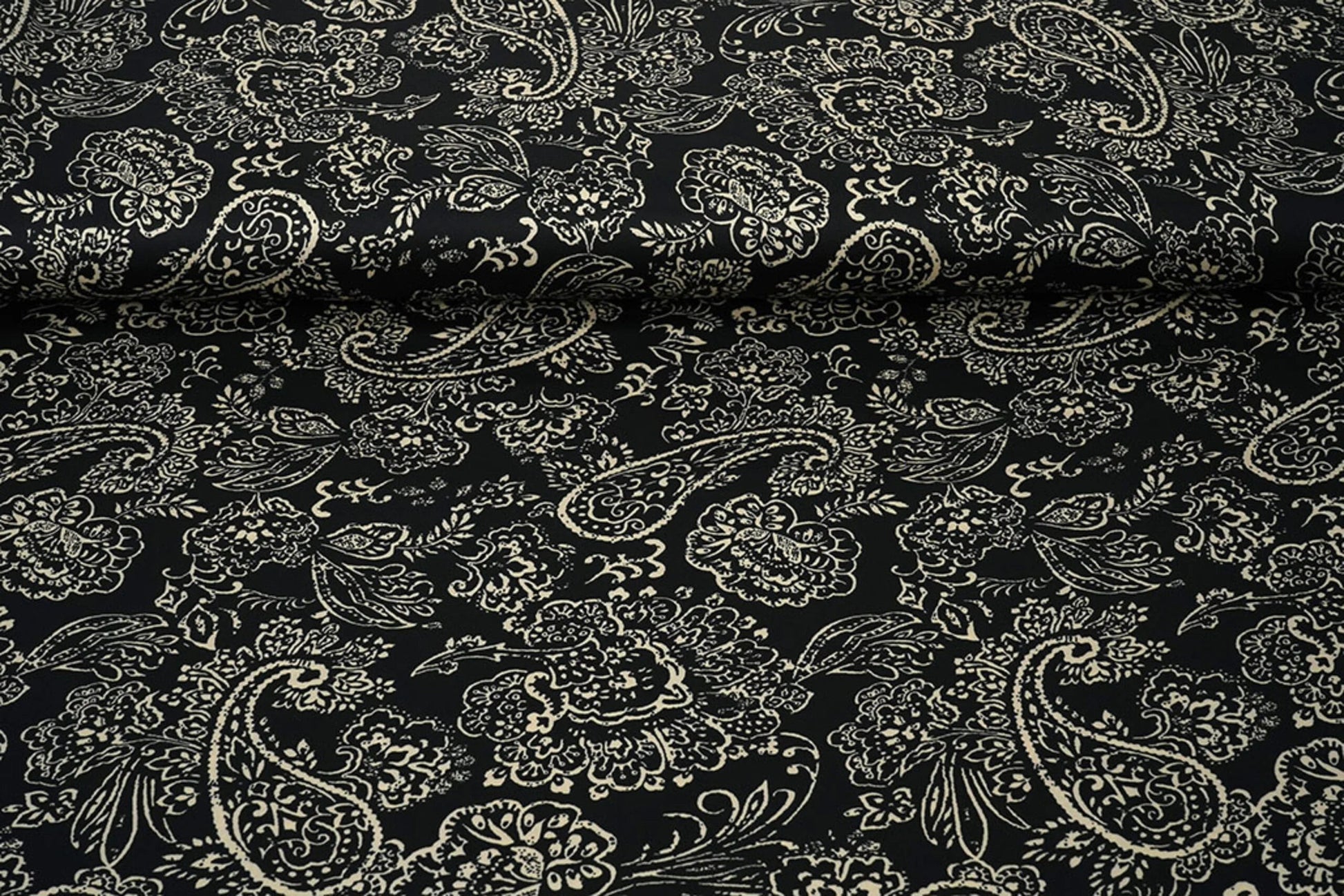 Satīns ar elastānu - elegants raksts uz melna fona 80 g/m²