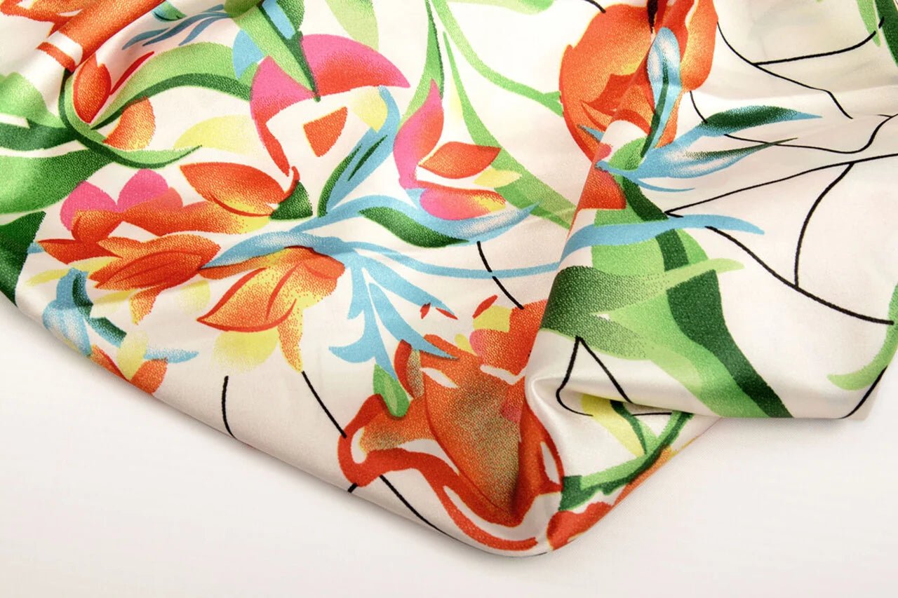 Satīns ar elastānu - tulpes 80 g/m²