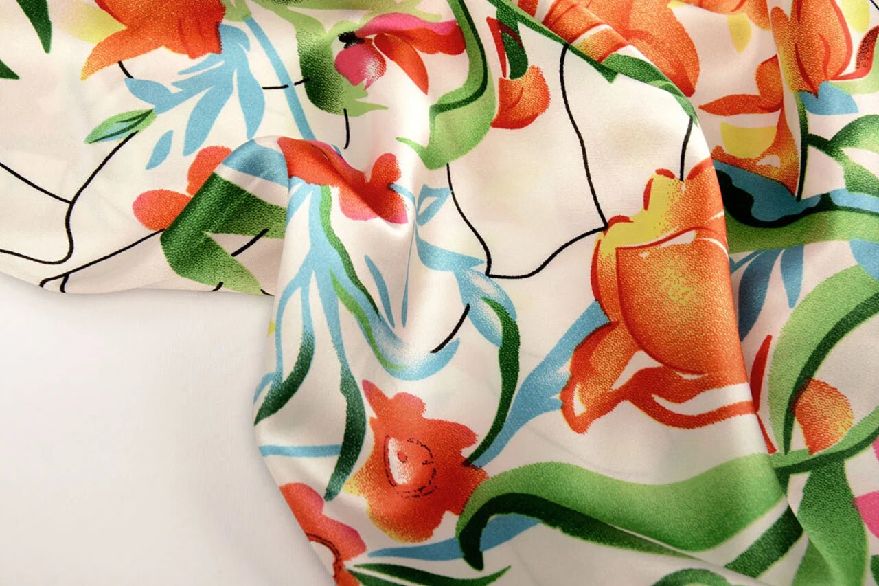 Satīns ar elastānu - tulpes 80 g/m²