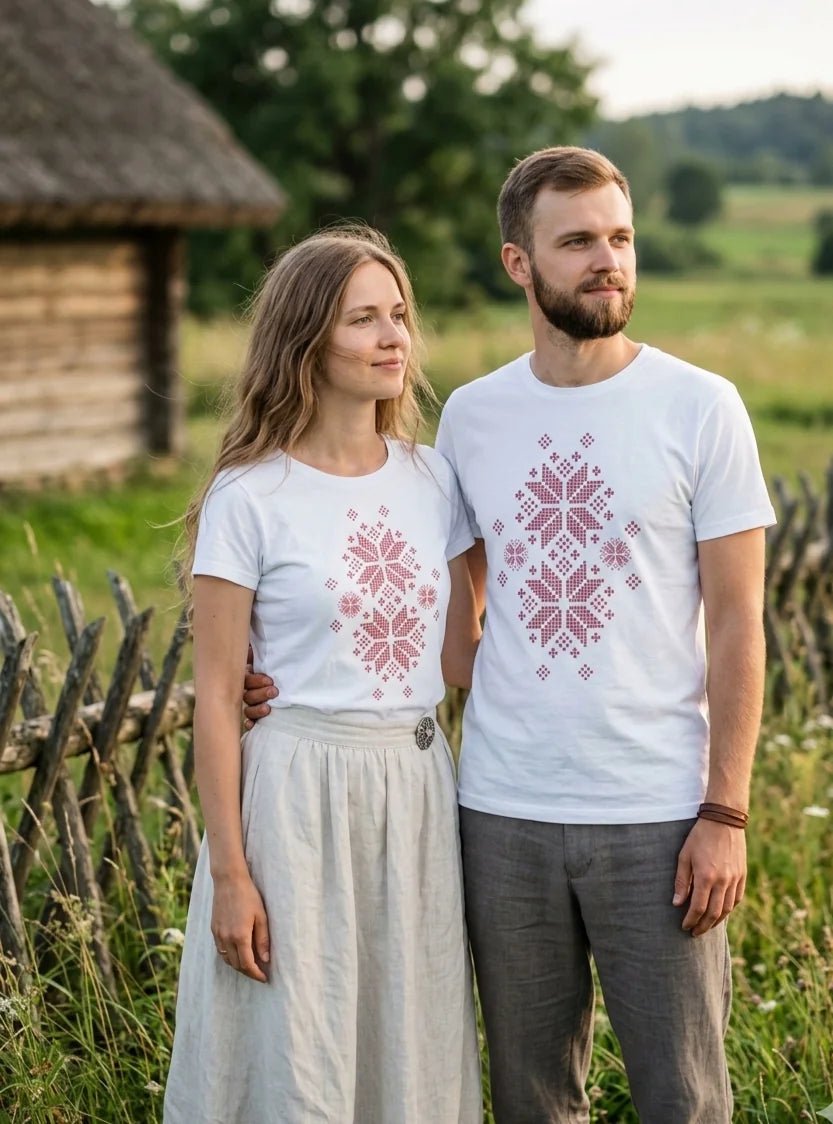 Attēls ar T - krekls "Auseklis" – pieejams Šarlotes audumi