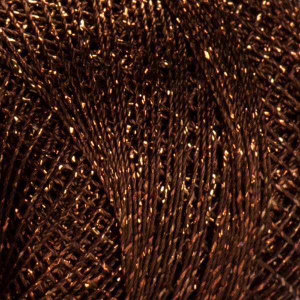 Attēls ar Tambordiegi YarnArt Camellia ar spīduma pavedieniem - 20g / 192m – pieejams Šarlotes audumi