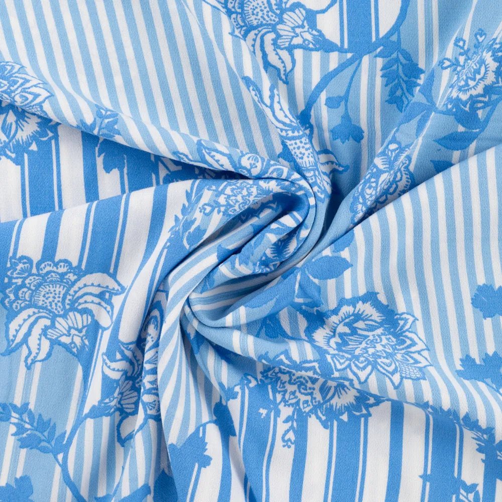 Viskozes audums - līniju un lapu raksts 130 g/m²