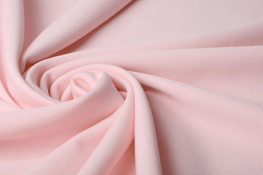 Viskozes kostīmaudums ar elastānu - maigi rozā 275 g/m²