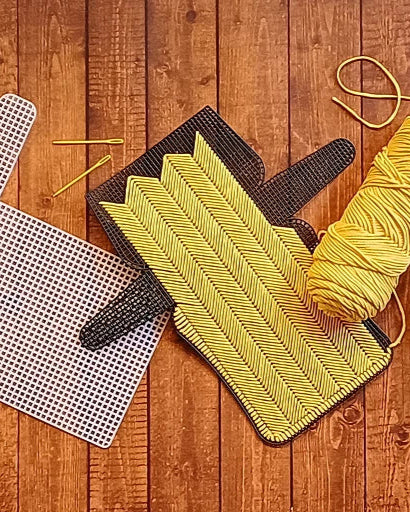 Plastikinis audinys krepšelių gamybai | 27 × 15 × 7 cm | Tvirtas tinklelis | 1,4 mm storis