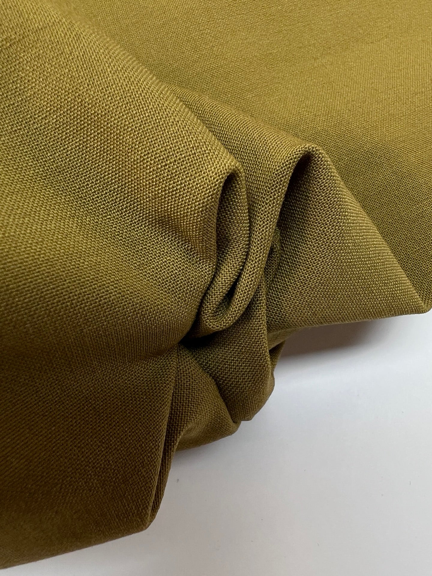 Wool fabric with elastane in green-brown – France