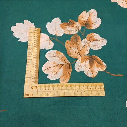 Tissu 100 % coton - feuilles sur fond vert émeraude 220cm 146 g/m²