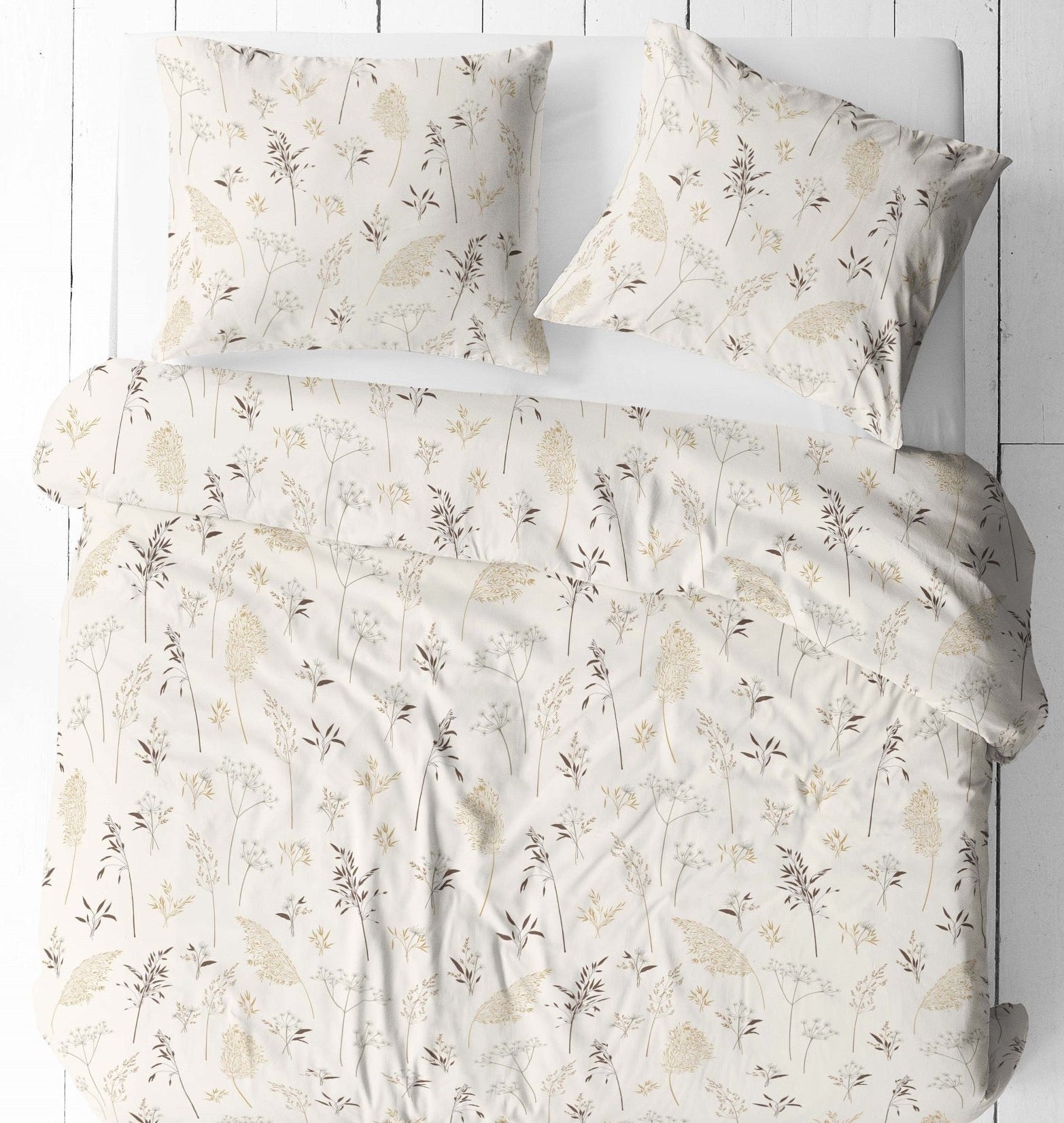 Attēls ar 100% Kokvilnas audums - pļavas zālītes uz bēša fona 125 g/m – pieejams Šarlotes audumi