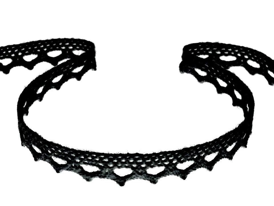 Dentelle 100 % coton 1,1 cm - noire – disponible chez Šarlotes audumi