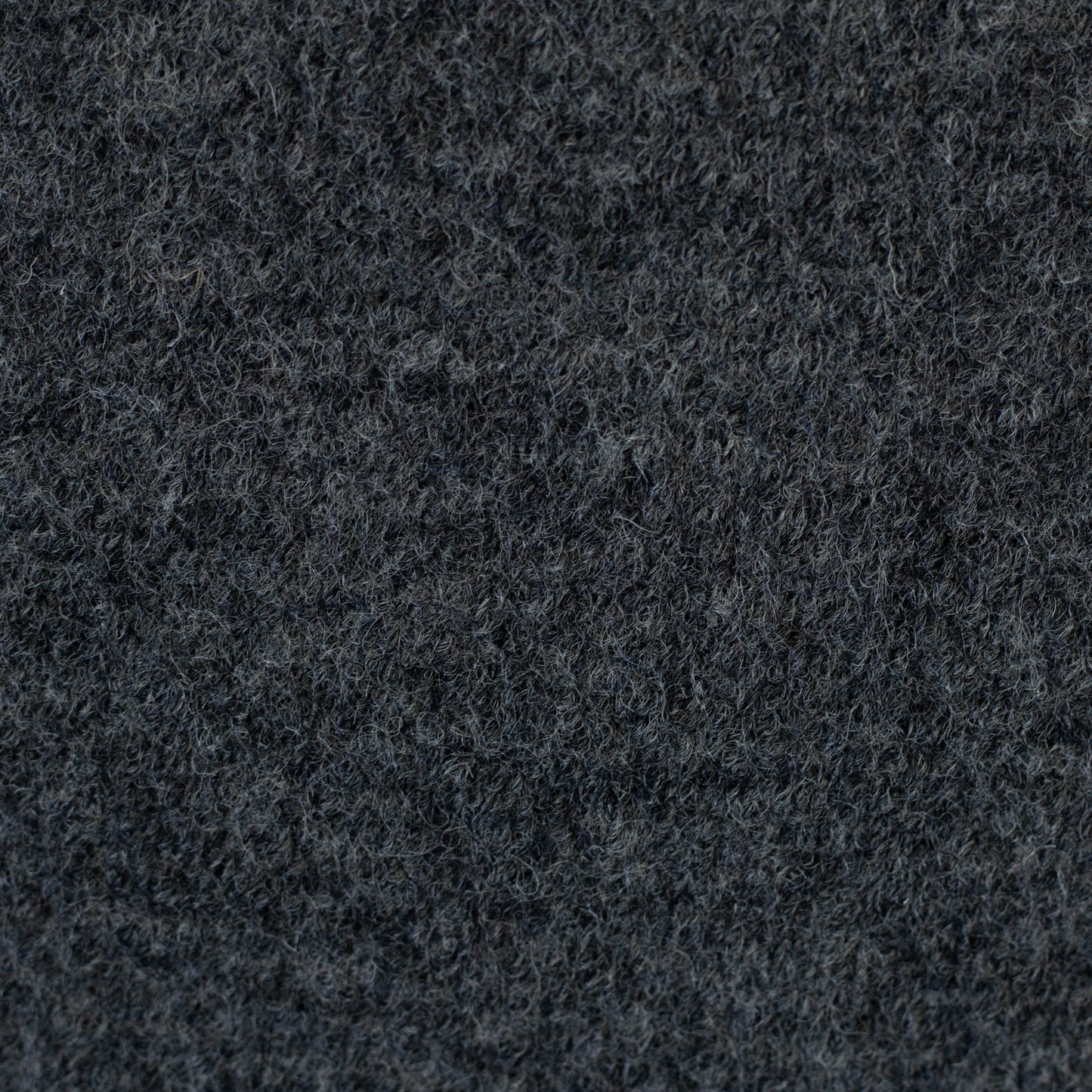 Attēls ar 100% Vilnas flīss - tumši pelēks melanžs 385 g/m² – pieejams Šarlotes audumi