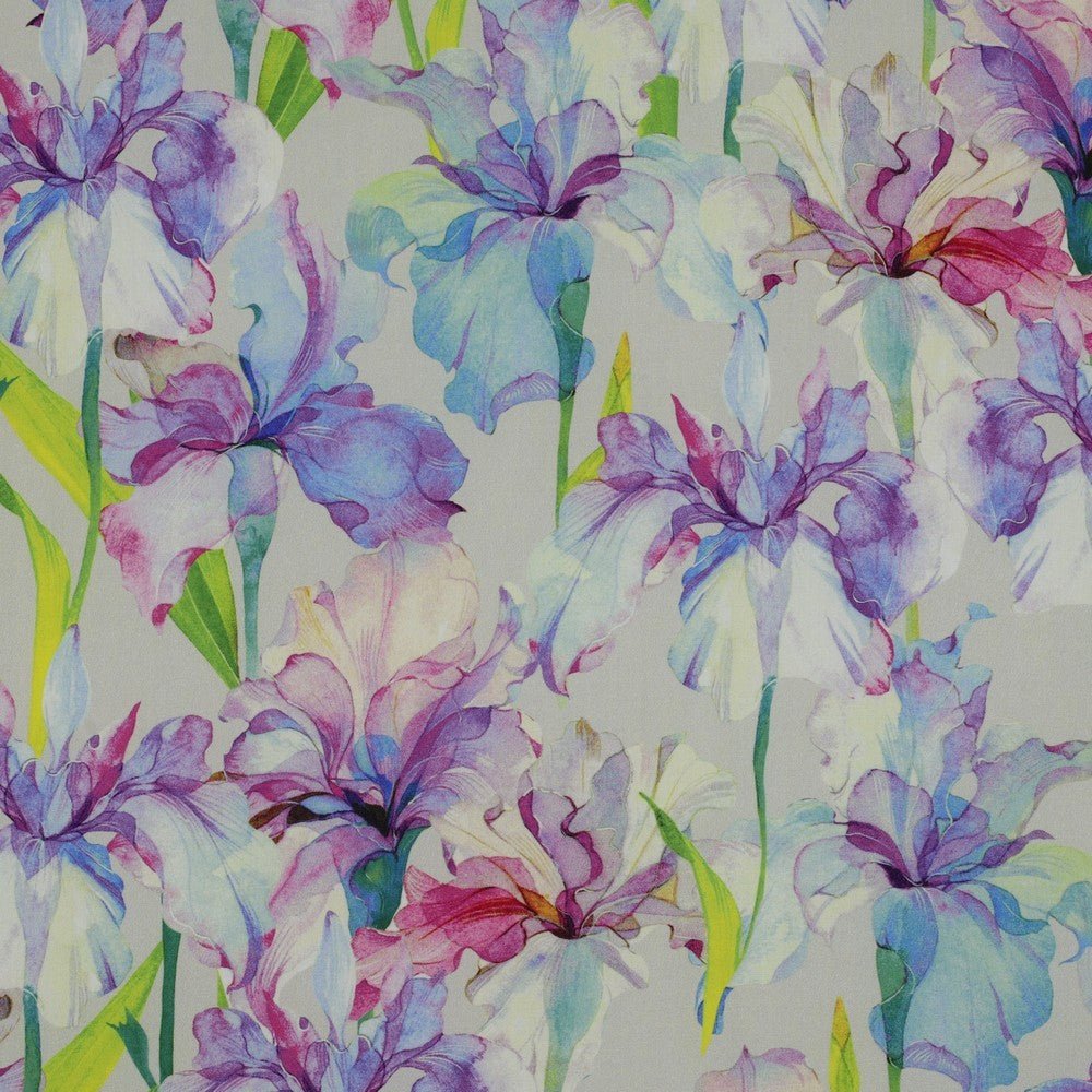 Attēls ar 100% Viskozes audums-īrisi uz gaiša fona 105 g/m² – pieejams Šarlotes audumi