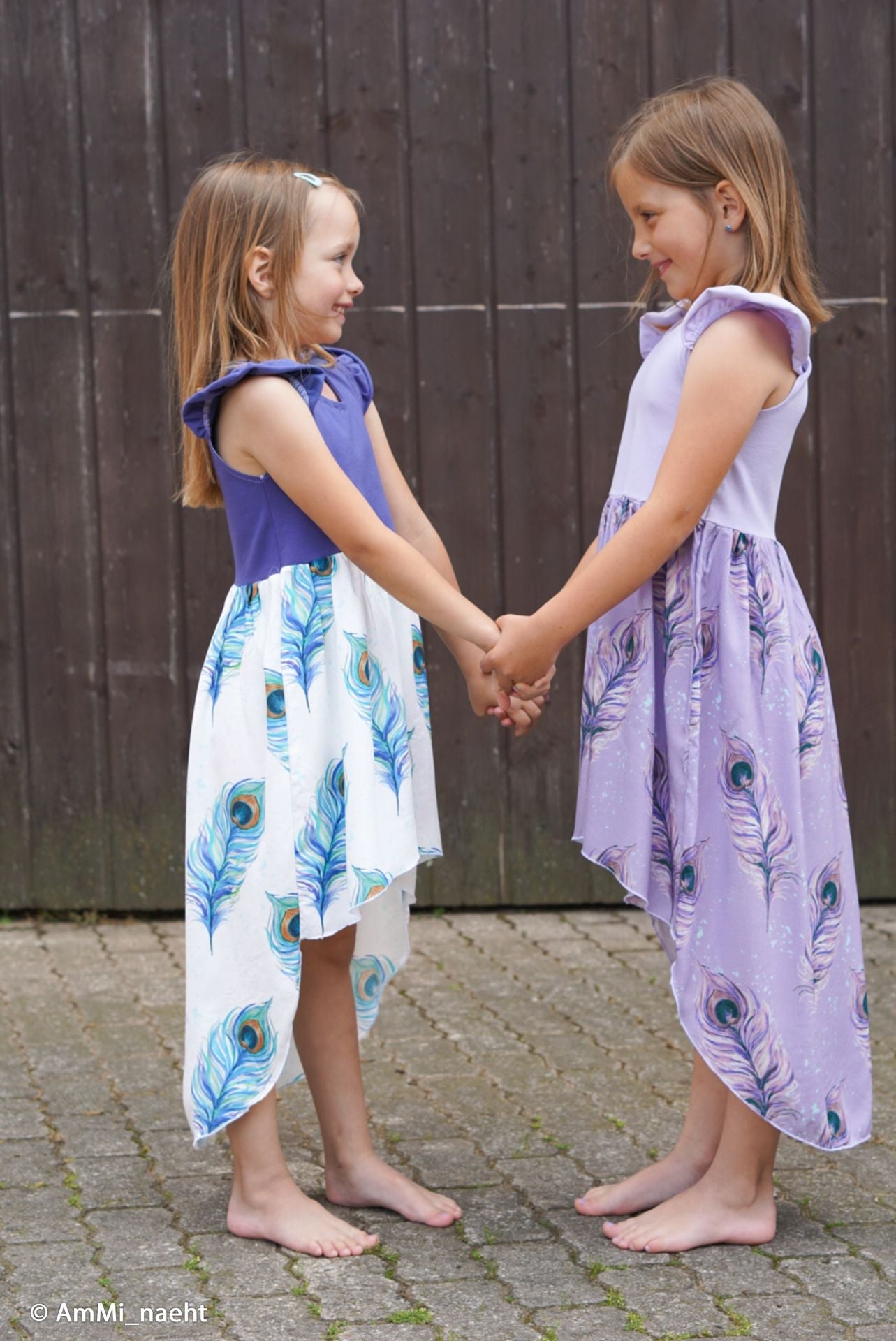 100% viscose fabric - peacock feathers 125 g/m² – available online Charlotte's Fabrics