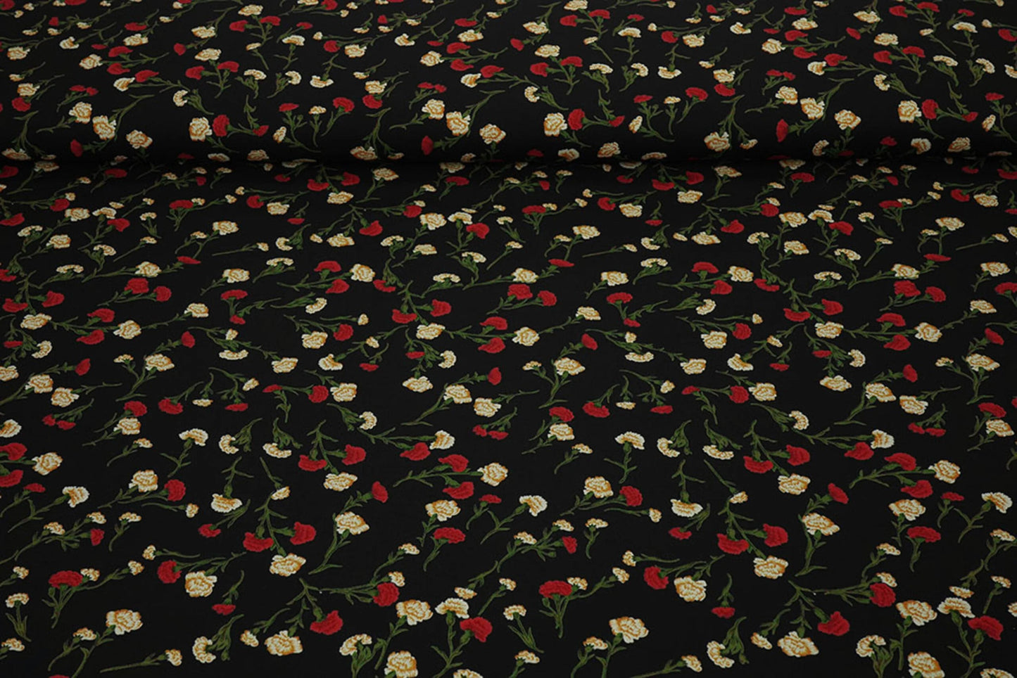 Attēls ar 100% Viskozes audums - smalki sarkani ziediņi 115 g/m² – pieejams Šarlotes audumi