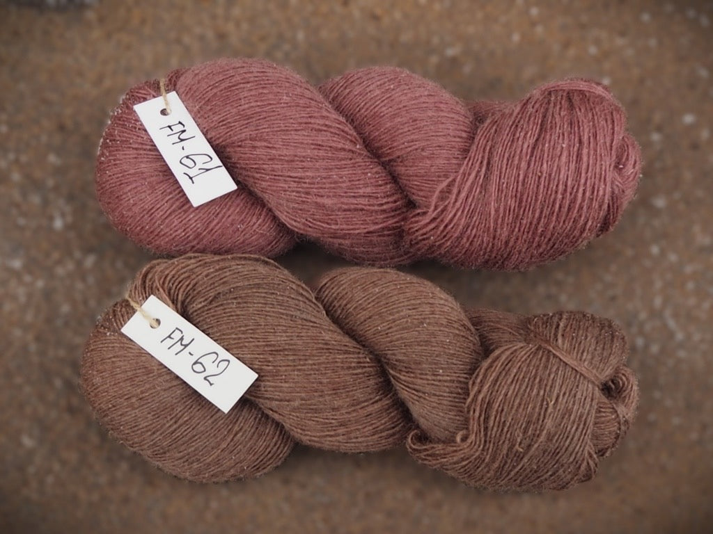 Siūlai Pāces vilnas fabrika 100% Merino- 100 g / 470 m