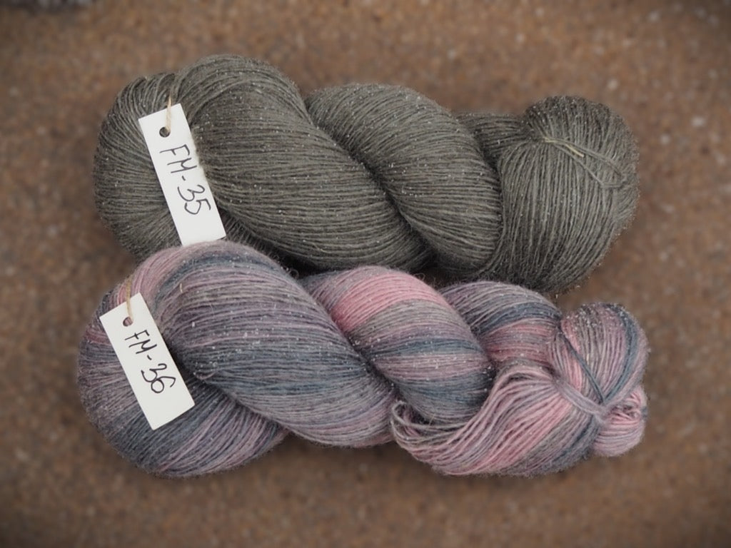 Siūlai Pāces vilnas fabrika 100% Merino- 100 g / 470 m
