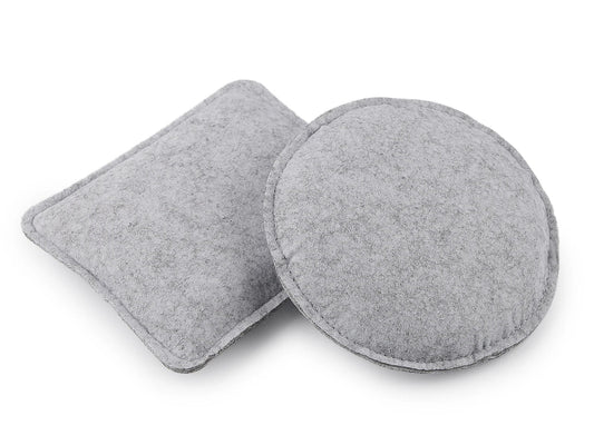 Paveikslėlis su vėlimo kilimėliu Felting Pad – galima įsigyti Šarlotės audiniuose