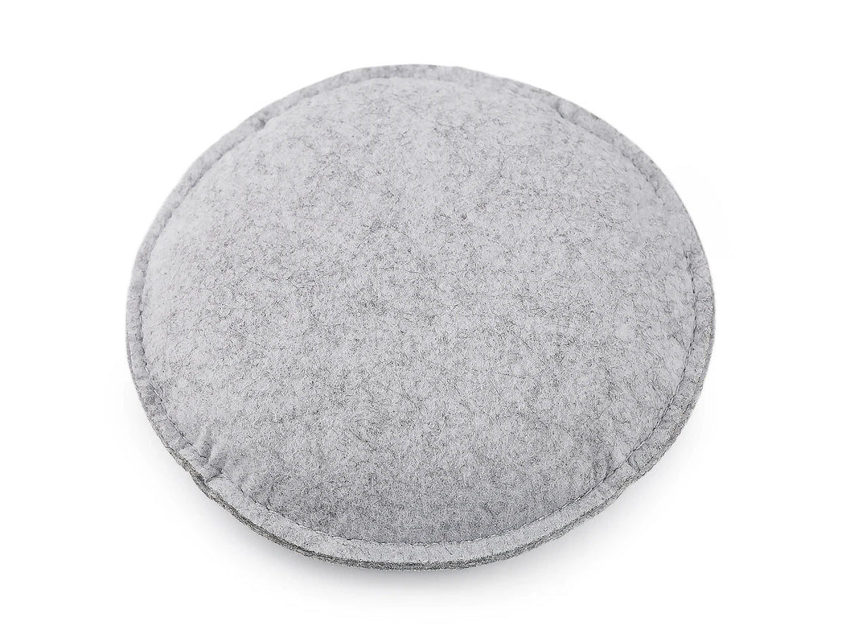Nuotrauka su vėlimo paliktnis Felting Pad – galima įsigyti Šarlotės audiniai