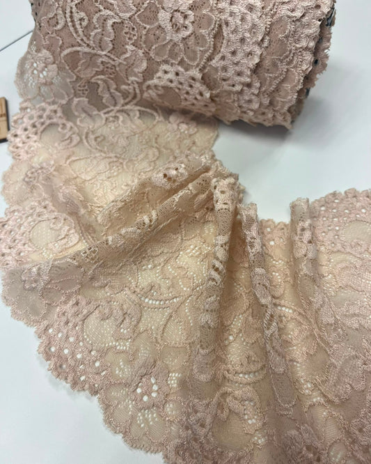 Elastīga mežģīne 16 cm-silti bēša