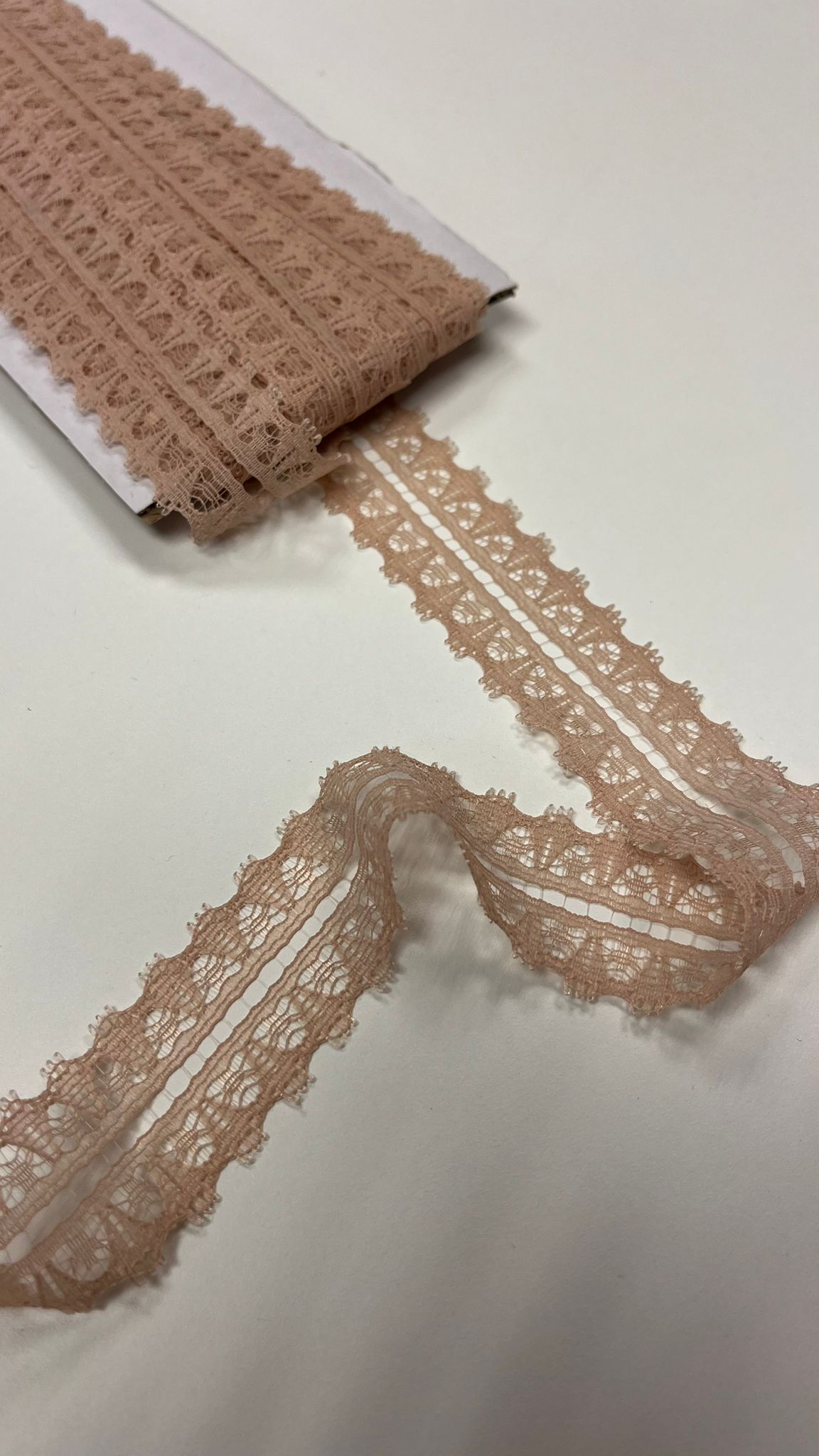 Mežģīne 3 cm-nude(miesas krāsas)