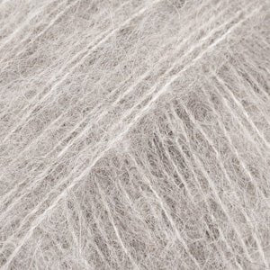 Attēls ar Dzijas DROPS Brushed Alpaca Silk - 25 g / 140 m – pieejams Šarlotes audumi