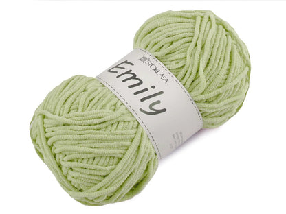 Attēls ar Dzijas Emily - plīša dzija - 100g / 120 m – pieejams Šarlotes audumi
