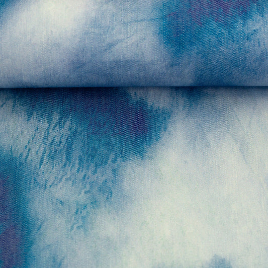 Image of denim fabric with batik pattern, blue-gray, 190 g/m² – available at Šarlotes audumi