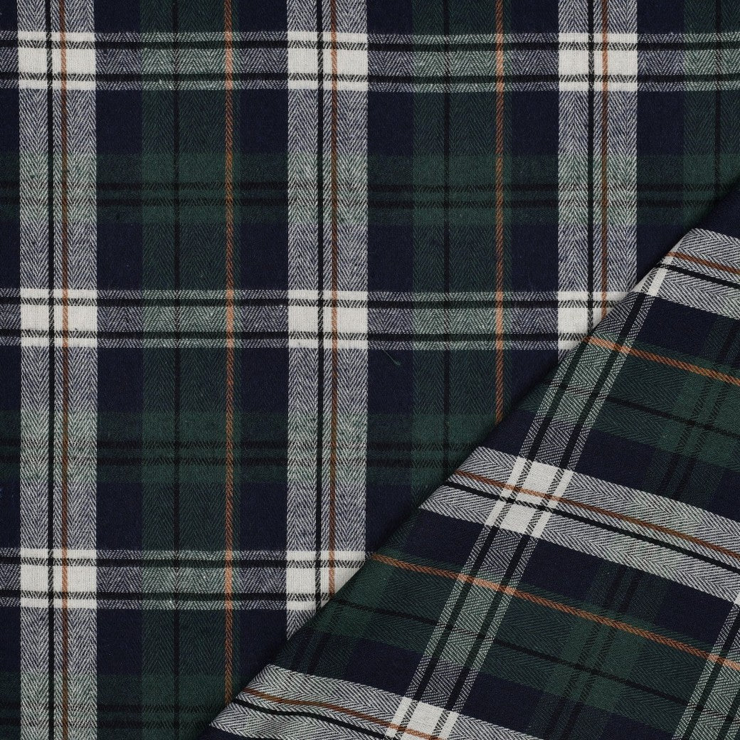 Attēls ar Flanelis - tumši zaļš rūtains 137 g/m² – pieejams Šarlotes audumi