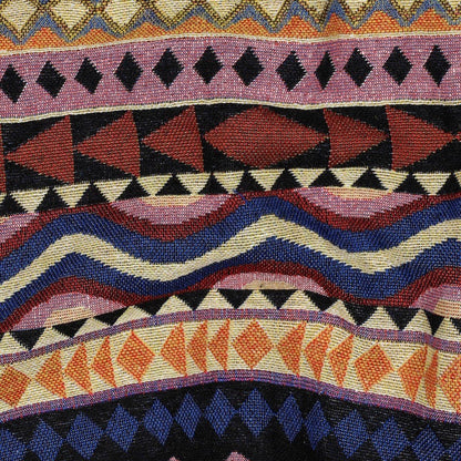 Image avec tapisserie à motif moucheté 250 g/m² – disponible chez Šarlotes audumi
