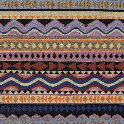 Image avec tapisseries – motif moucheté 250 g/m² – disponible chez Šarlotes audumi