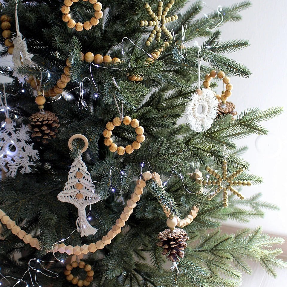 Attēls ar Koka pērlītes 12x12 mm | Dabīgs, neapstrādāts koks – pieejams Šarlotes audumi