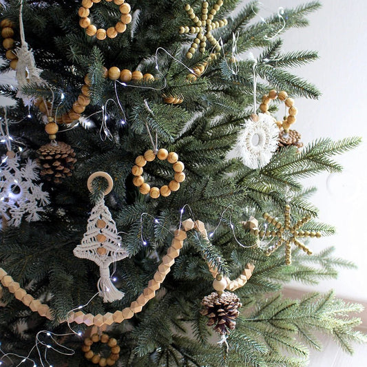 Attēls ar Koka pērlītes 12x12 mm | Dabīgs, neapstrādāts koks – pieejams Šarlotes audumi