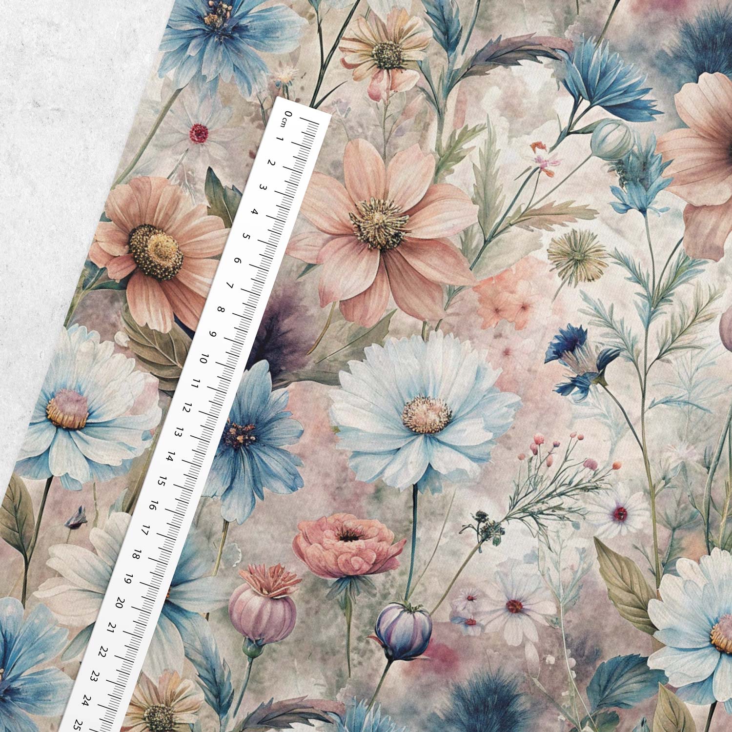 Image avec jersey molletonné en coton, prairie fleurie de printemps onirique, 250 g/m² – disponible chez Šarlotes audumi